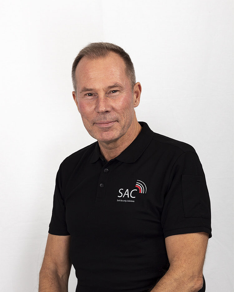 Erik Tapper